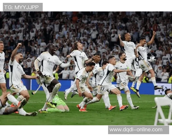 欧联杯精彩对决皇马大胜曼城五球狂潮引发全场震撼