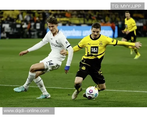 德甲激战：多特蒙德惊险战胜巴萨神扑与十大进球精彩回顾