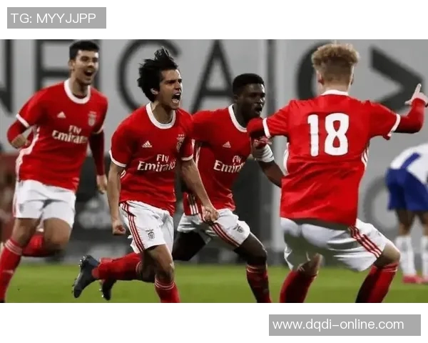 德甲精彩对决本菲卡大胜热刺帽子戏法引爆全场激情 德甲精彩对决本菲卡大胜热刺帽子戏法引爆全场激情