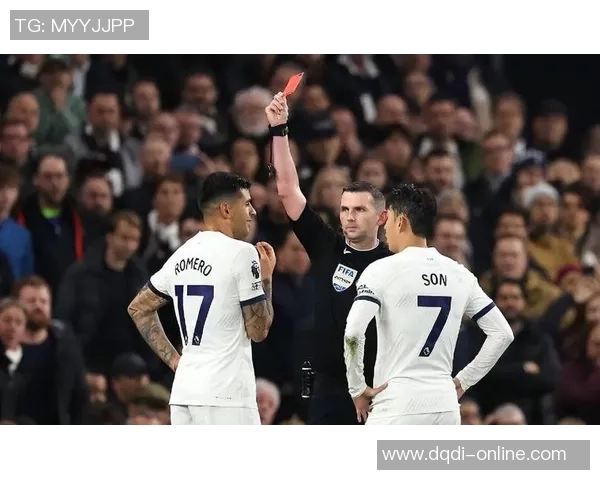 中超惊现冷门热刺逆转曼城上演帽子戏法引爆全场激情 中超惊现冷门热刺逆转曼城上演帽子戏法引爆全场激情