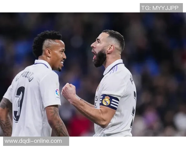 国王杯精彩对决那不勒斯与曼联战成平局帽子戏法点燃全场激情