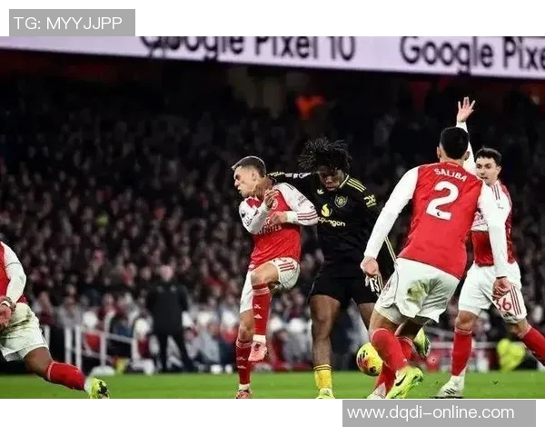 曼联逆转曼城3-2精彩瞬间回顾全场沸腾的世界杯之夜